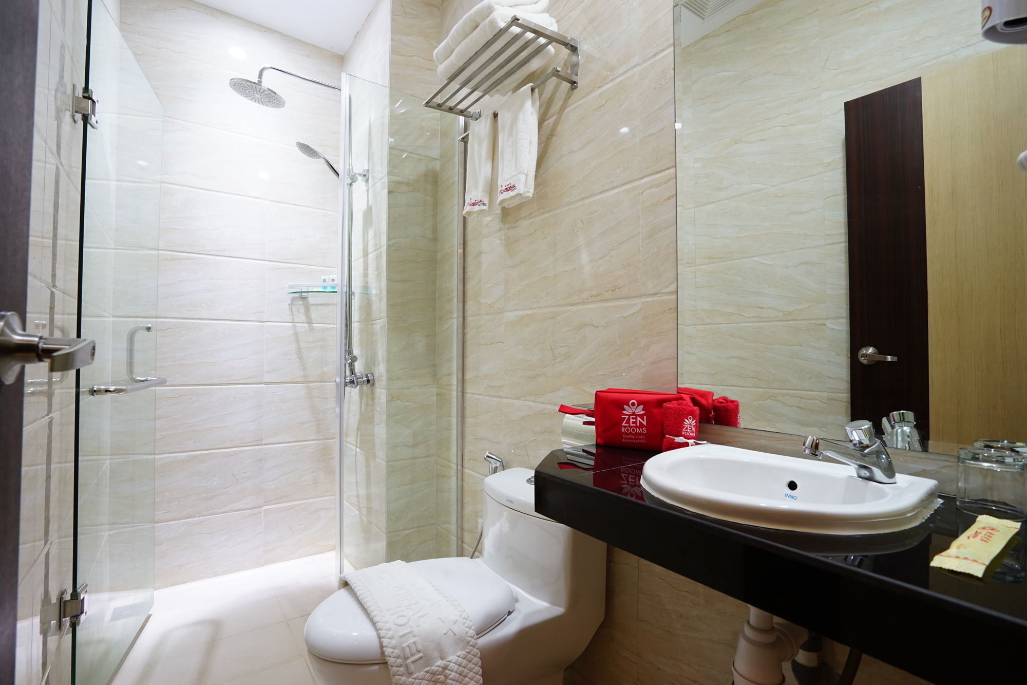 Cardinal Lucky Star Hotel Batam Exterior foto