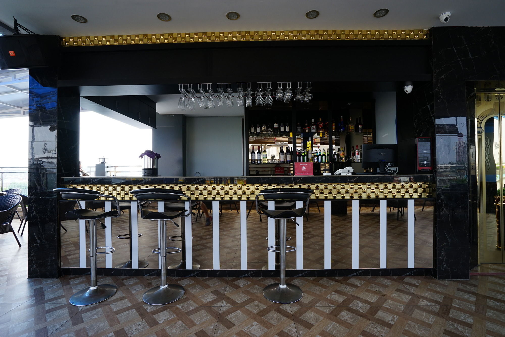 Cardinal Lucky Star Hotel Batam Exterior foto