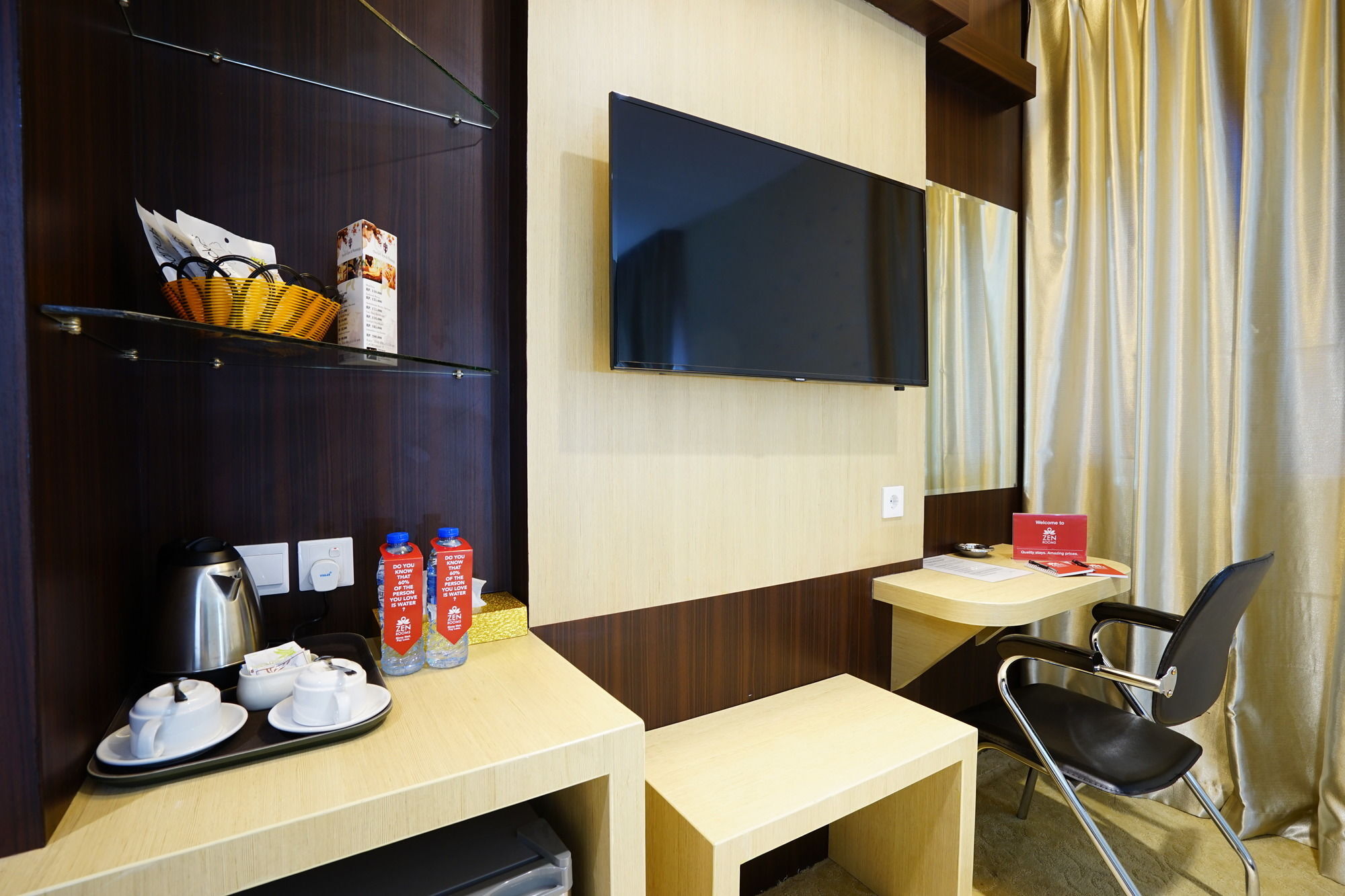 Cardinal Lucky Star Hotel Batam Exterior foto
